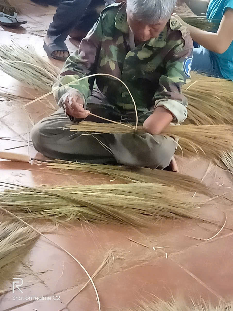 Chổi đót 4