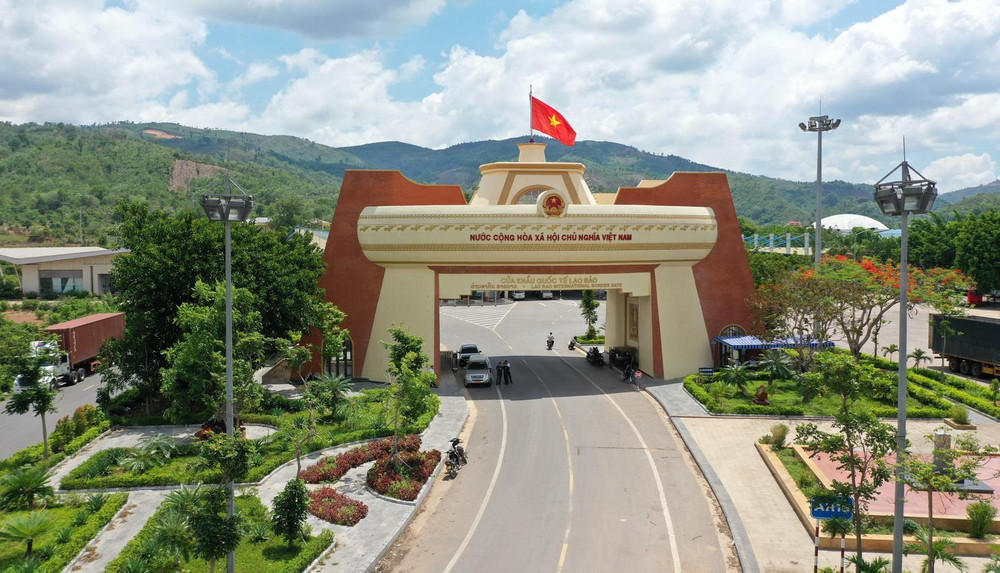 Cửa khẩu Lao Bảo